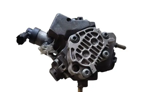 Nissan Qashqai Fuel injection high pressure pump 0445010170 H8200690744 8200679828