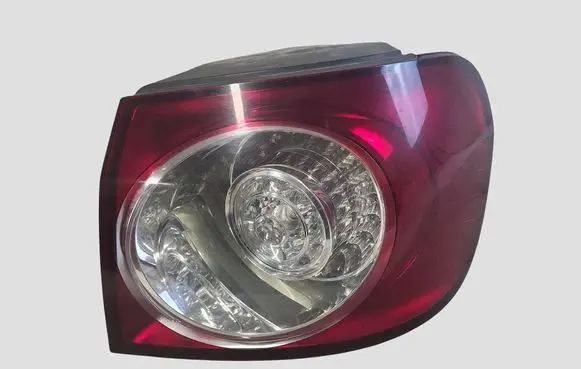 Volkswagen Golf Plus Rear/tail lights 5M0945096N 89033608