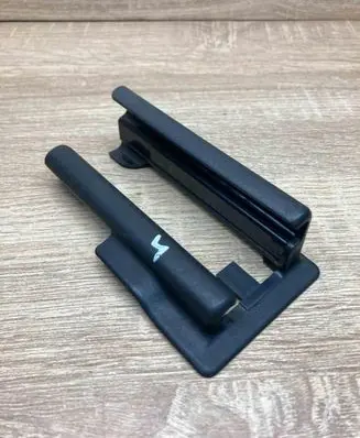 Mercedes-Benz C W203 Front driver seat rail trim 2039191420