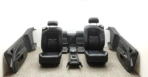 Jaguar XK - XKR Interior set 6W83C605886AA 6W83C67448AA