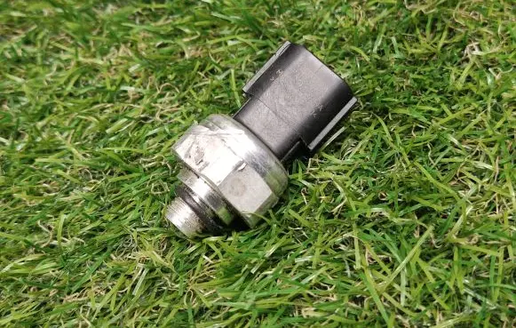 KIA Soul Air conditioning (A/C) pressure sensor 42CP812