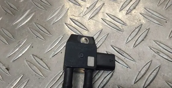 Exhaust gas pressure sensor
