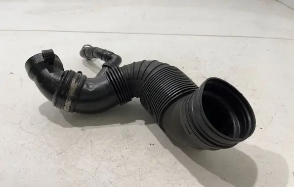 Skoda Superb B6 (3T) Air intake hose/pipe 3C0129654P