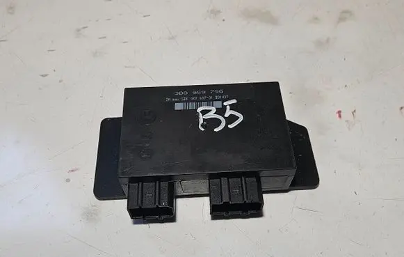 Volkswagen PASSAT B5.5 Comfort/convenience module 3B0959796