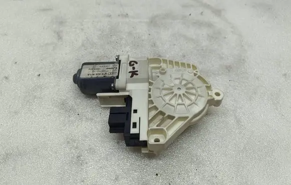 Audi A6 S6 C6 4F Rear door window regulator motor 4F0959801A 1101997001105