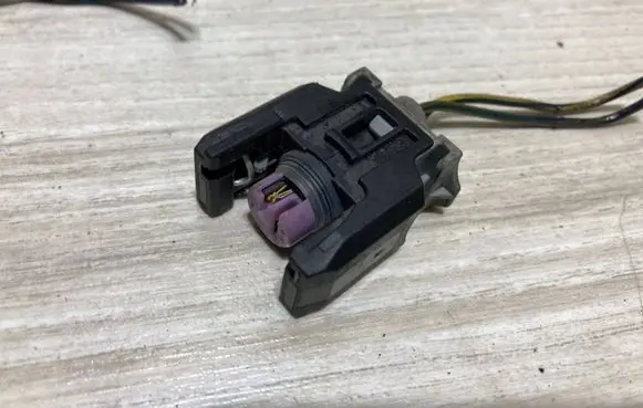 Peugeot Expert Fuel injector wires 