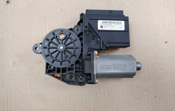 Volkswagen Transporter - Caravelle T5 Front door window regulator motor 7H1959801