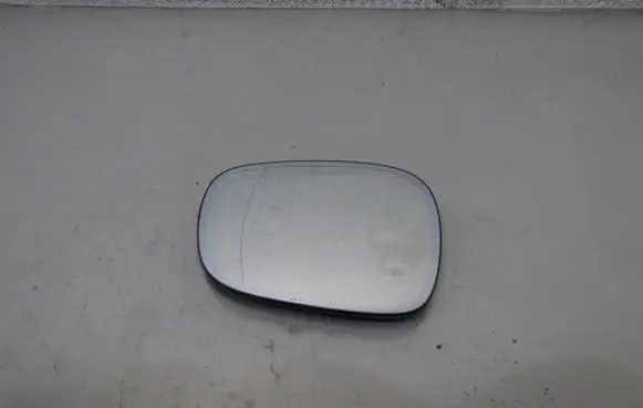 BMW 1 E81 E87 Wing mirror glass 