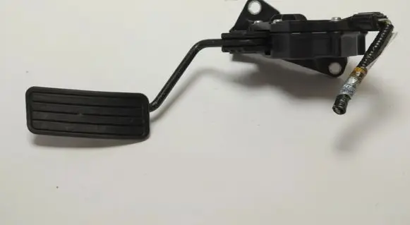 Skoda Superb B8 (3V) Accelerator throttle pedal 1988007090 36010AG110