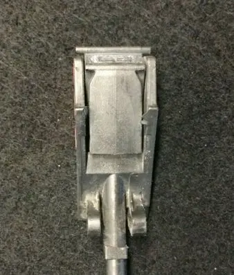 Volkswagen PASSAT B5 Windshield washer spray nozzle 6E0955985