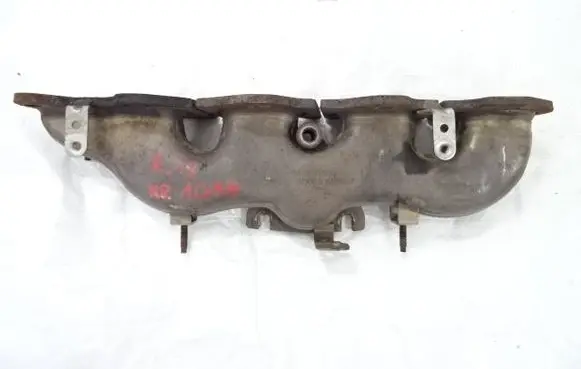 Peugeot 508 Exhaust manifold 9672525080