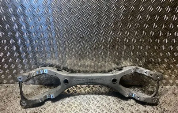 Audi Q7 4L Rear subframe 7L8512369