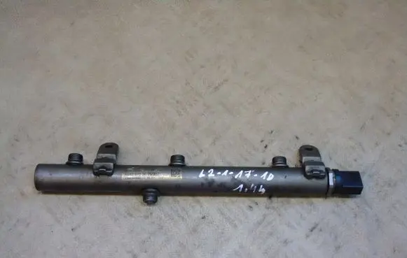 Mercedes-Benz E W212 Fuel main line pipe A6420703095