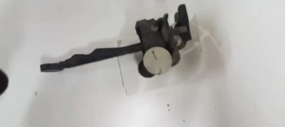 Citroen C3 Rear door check strap stopper