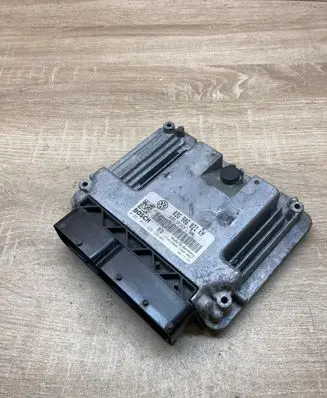 Volkswagen Golf V Engine control unit/module ECU 03G906021KH 0281013226