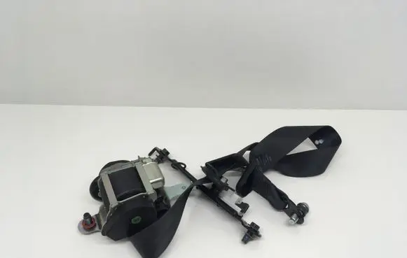 KIA Ceed Front seatbelt 607867700AAH