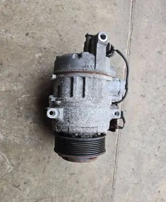 BMW X5 F15 Air conditioning (A/C) compressor (pump) 9399060