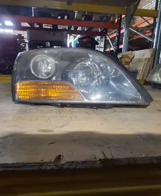 KIA Sorento Headlight/headlamp 921023e5 0137 921023e5xx