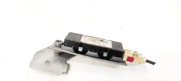 Volkswagen Touran I Antenna control unit 1T0035577