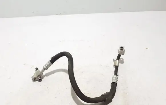 Air conditioning (A/C) pipe/hose