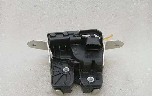 Mercedes-Benz AMG GT R190 C190 Tailgate boot lock/latch motor A1907400800