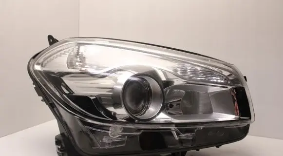 Nissan Qashqai Headlight/headlamp 