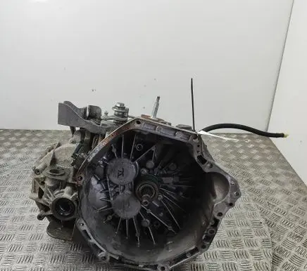 Mercedes-Benz Vito Viano W447 Manual 6 speed gearbox 304017407R CEPF6R9M