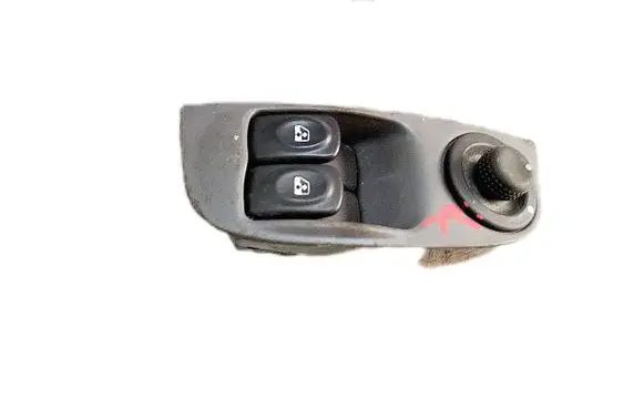 Renault Megane I Electric window control switch 7700429070