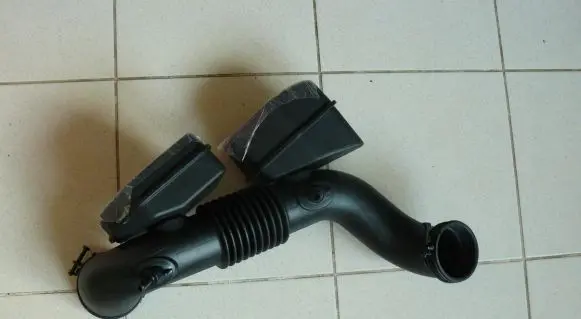 KIA Sorento Air intake duct part 281402P200