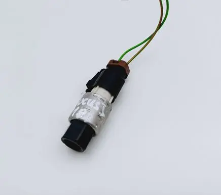 Ford Focus Air conditioning (A/C) pressure sensor 95BW19E561AA