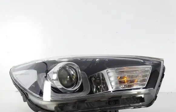 KIA Rio Headlight/headlamp 92102-H8
