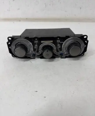 Mitsubishi Grandis Climate control unit MN157316 CAA502A050B