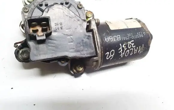Mazda 323 F Wiper motor 8492007581