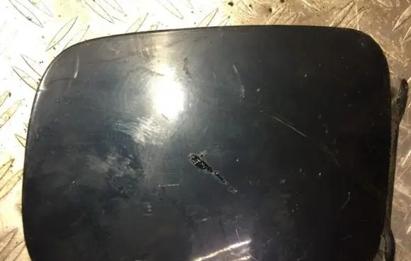 Mazda 323 Fuel tank cap