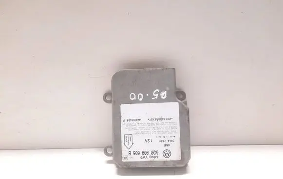 Volkswagen PASSAT B5 Airbag control unit/module 6Q0909605B