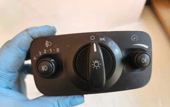 Ford Mondeo MK IV Light switch 04066445 70962