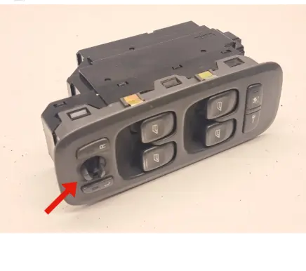 Volvo V70 Electric window control switch 30658116 02W49E MD491500066