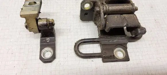 Volkswagen Polo IV 9N3 Rear door hinge set 