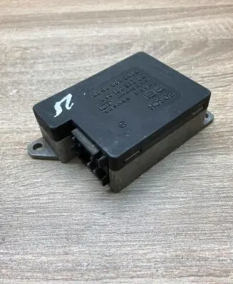 Mercedes-Benz 190 W201 Airbag control unit/module 0038200610 0285001050