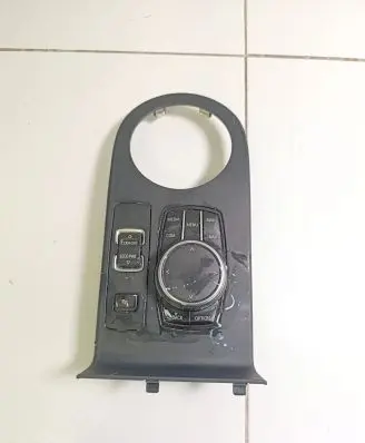 BMW 3 F30 F35 F31 Multifunctional control switch/knob 986696402 19226310