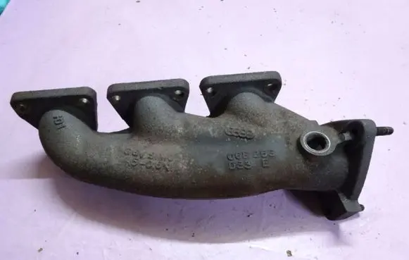 Audi A6 S6 C6 4F Exhaust manifold 06E253033E