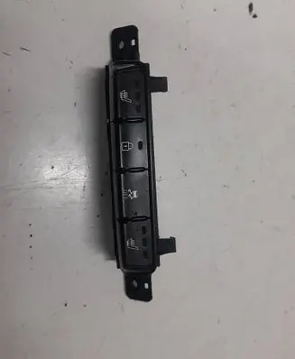 KIA Ceed Seat heating switch 49D1A31000 93700A2030