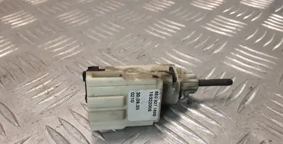 Clutch pedal sensor