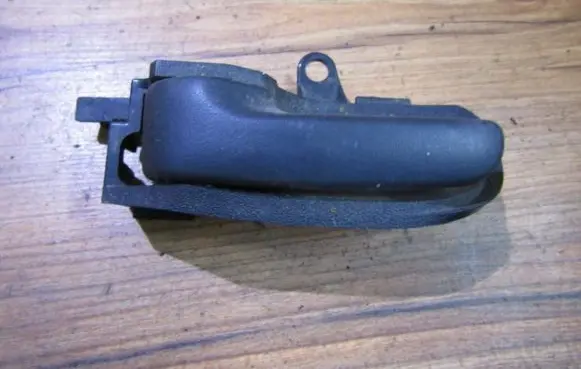 Toyota Yaris Rear door interior handle