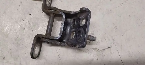 Jaguar S-Type Rear door upper hinge