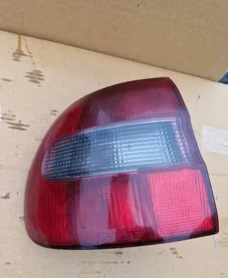 Volvo S40, V40 Rear/tail lights
