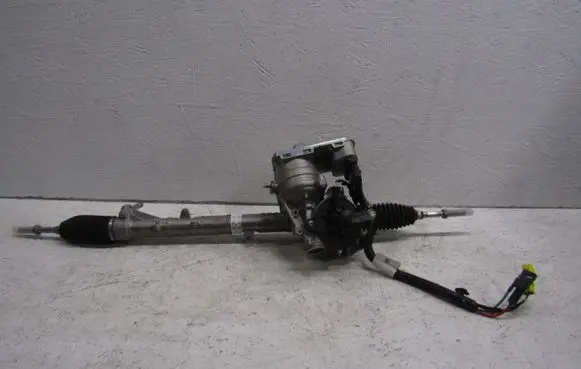Opel Combo E Steering rack 6820000560