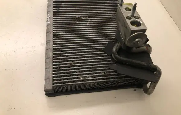 Peugeot 3008 I Air conditioning (A/C) radiator (interior) 7022845