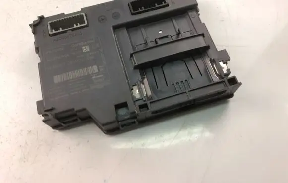 Renault Clio IV Other control units/modules 285905280R