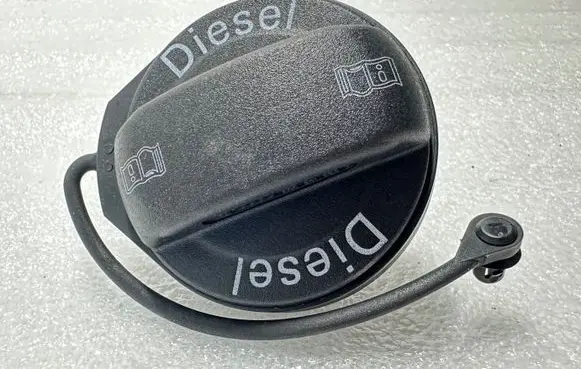 Volkswagen PASSAT B7 Fuel tank filler cap 3C0201553K 3AA201556